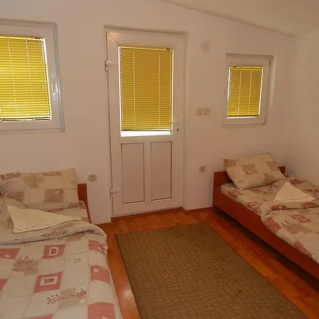 Apartment-Studio Downtown Dudanovi Охрид Екстериор снимка