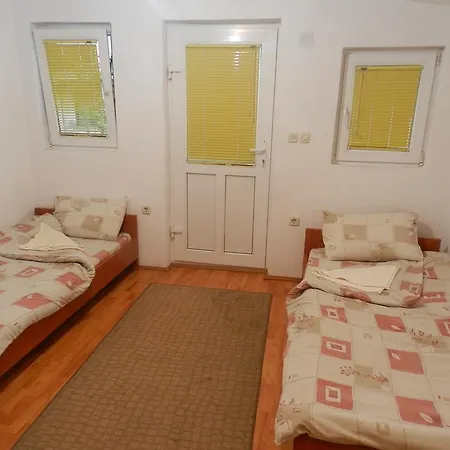 Apartment-Studio Downtown Dudanovi Охрид Екстериор снимка