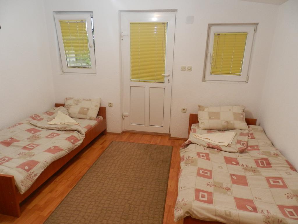Apartment-studio Downtown Dudanovi
